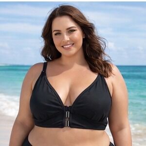 Torrid Black Front Clasp Ruched V Neck Bra Top Swim Bikini Swimwear Size 2